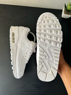 Sneaker Cleaning