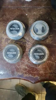 Nissan Skyline wheel caps