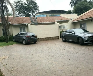 Room to Rent | R4000 | All Bills Included | Fast Free Internet | Central Sandton | Safe