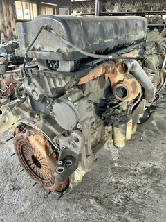 UD Quon engine for stripping!!!