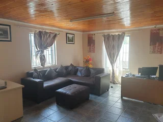 ROOMS  DECEMBER  HOLIDAY