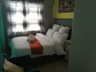 ROOMS  DECEMBER  HOLIDAY