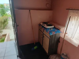 Rent - Ad posted by Sally