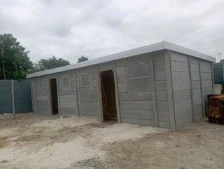 Vibercrate/wendy House And Nutec Homes