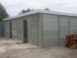 VIBERCRATE/WENDY HOUSE AND NUTEC HOMES