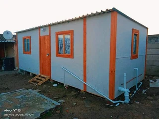 Nutec homes/ Wendy House & Gardern Tools Shed