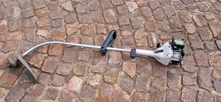 RYOBI Petrol Trimmer