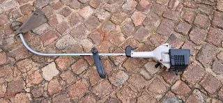 RYOBI Petrol Trimmer