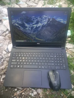 Dell vostro intel core i3 ( neat &amp; clean )