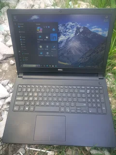 Dell vostro intel core i3 ( neat &amp; clean )