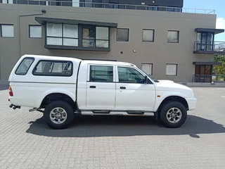 2002 Mitsubishi Colt Double Cab
