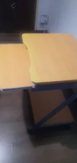 Computer desk with keyboard tray