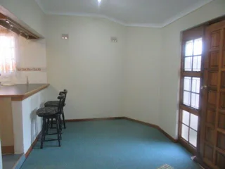 Charming and Secure Cottage for Rent in Prime Location