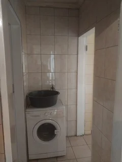 House - Ad posted by Phillip Mtsweni