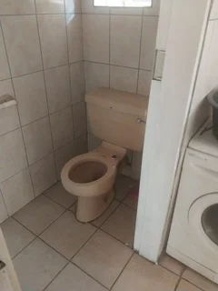 House - Ad posted by Phillip Mtsweni