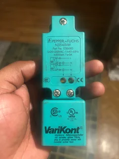 Pepperl&#43;Fuchs VariKont NJ15&#43;U1&#43;W inductive proximity sensor