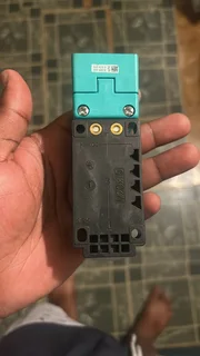 Pepperl&#43;Fuchs VariKont NJ15&#43;U1&#43;W inductive proximity sensor