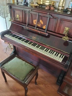 Piano - Ad posted by beryl graul