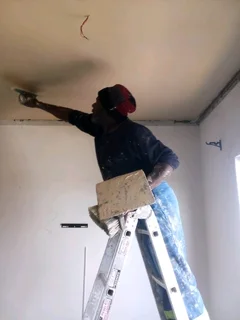 WE DO BUILDING AND RENOVATIONS