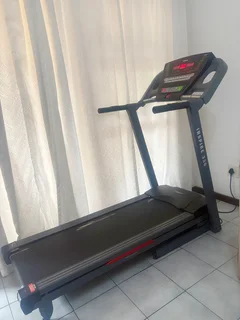 Treadmill - Ad posted by Dimakatso Katjedi