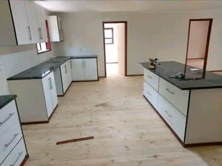 10mx15m for r360.000 log homes