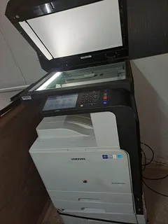 Four Samsung MultiXpress C9201 printers