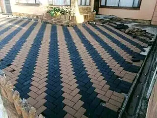 PAVING &#64;R60 per SQuare Labour Only .O81 3..6.6 ...4446