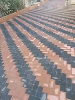 PAVING &#64;R60 per SQuare Labour Only .O81 3..6.6 ...4446