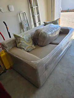 Couch - Ad posted by Shirley Holdsworth