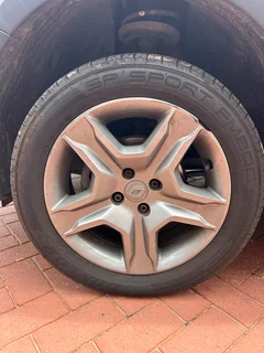 2018 Renault Sandero Stepway 900T Expression Hatchback