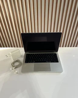 MacBook Pro M1 1TB 2021 14&#39; (24-Month Warranty)