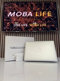 MacBook Air 13’ i5 128GB SSD Silver (24-Month Warranty)