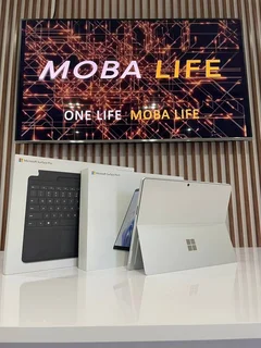 Microsoft surface Pro 9 i5 12th Gen (24-Month Warranty)