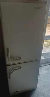 A Good, Used and Cheap Fridge For This Blazing Summer!