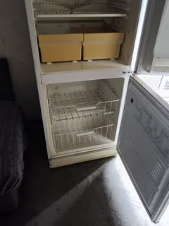 A Good, Used and Cheap Fridge For This Blazing Summer!