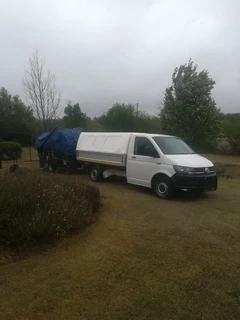 BAKKIE FOR HIRE ( 1,7 TONNER)[Furniture remoavls]