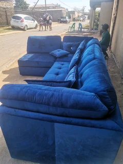 COUCHES ,SOFAS, FURNITURE REPAIRS