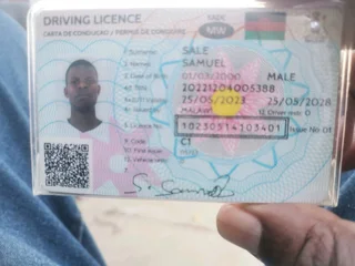 CODE 10 DRIVER LOOKING FOR A JOB: 0670037186