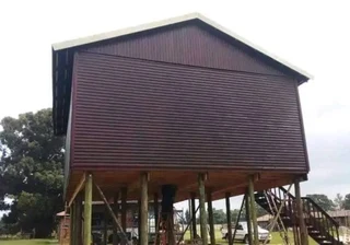 Elephant wendys 0781458956.