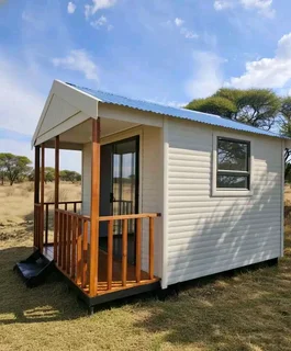 Elephant wendys Oscar 0781458956