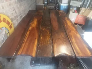 Sleeper Table with chairs (8 seater)