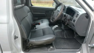 NISSAN HARDBODY NP300 2.5TDI