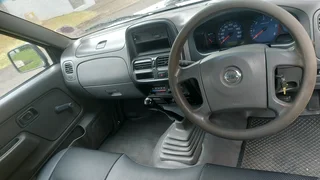 NISSAN HARDBODY NP300 2.5TDI