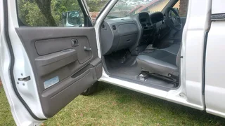 NISSAN HARDBODY NP300 2.5TDI
