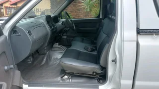 NISSAN HARDBODY NP300 2.5TDI