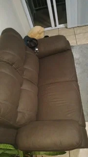 2 Seat Espresso Calgan Lobatse Barely used holiday house