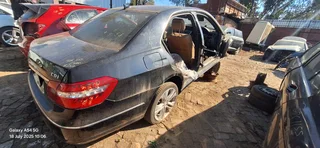 Various Mercedes-Benz Now Stripping for Spares