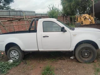 2013 Tata single cap xenon 3.0l 2.2  FOR SALE