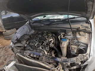 2017 audi a4 b8 face-lift 2.0 tdi cag auto  NOW STRIPPING FOR SPARES