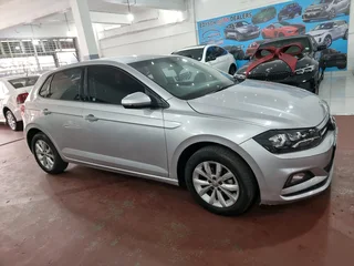 Volkswagen Polo 8 Tsi . Automatic.